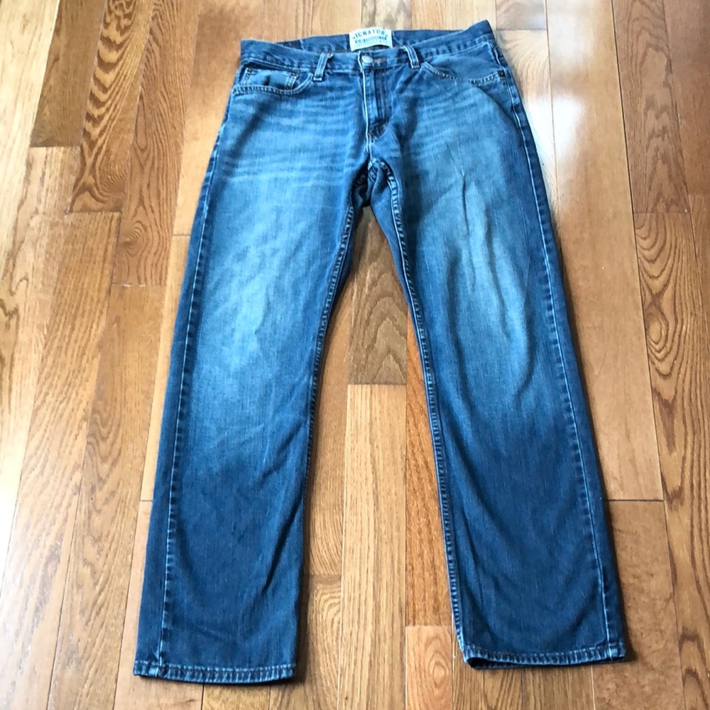 Signature Slim Straight Fit 🤠 Levi Strauss & Co. Jeans Broken In